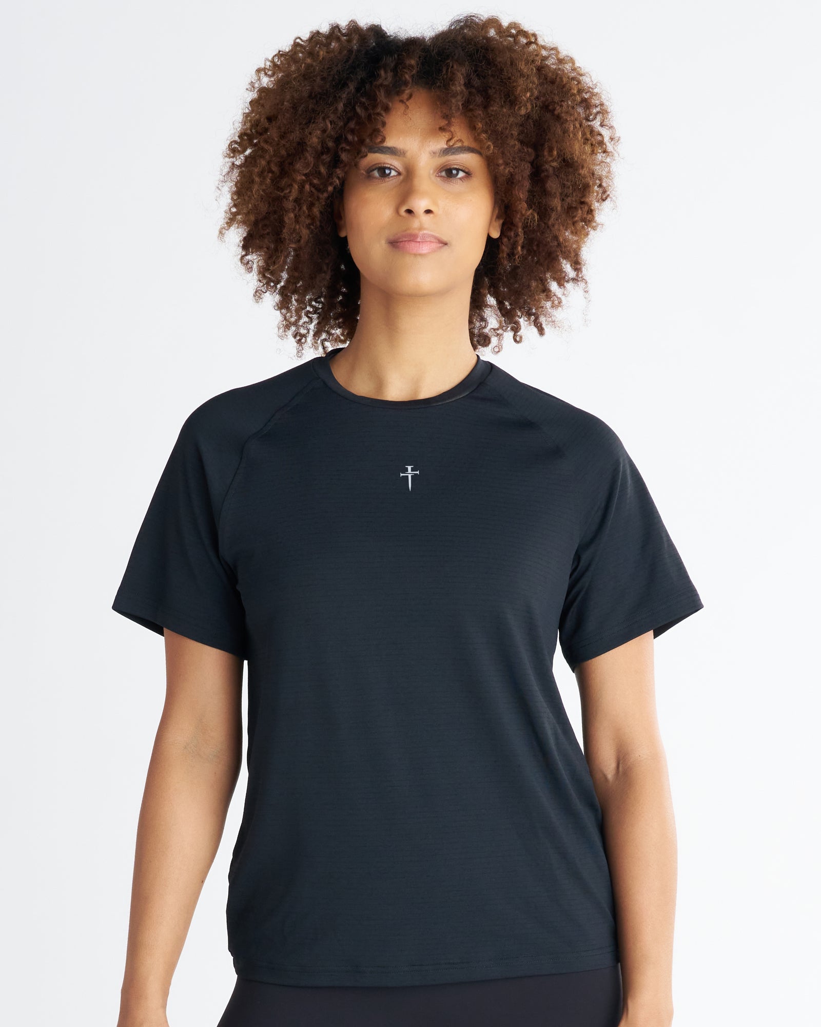Women's Aion-Lite™ Relaxed Tee "Cross" - Black